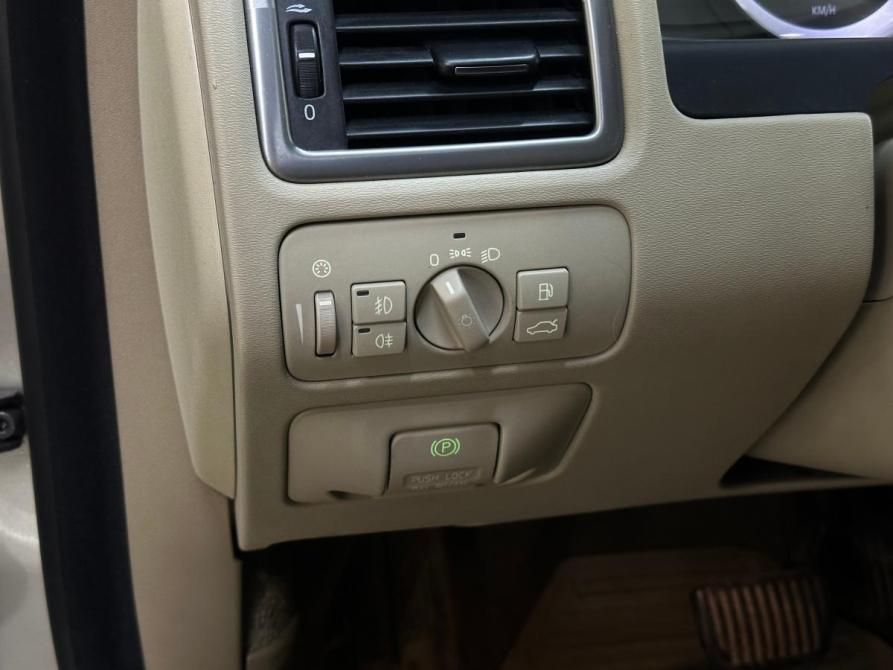 Volvo XC70 II Санкт-Петербург  - изображение 14