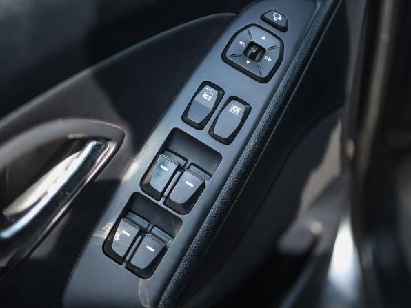 Hyundai ix35 I с пробегом 2011 года, цена 1 399 000 рублей, 152300 км, внедорожник, Автокод Объявления