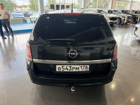 Opel Astra H Рестайлинг с пробегом 2013 года, цена 595 000 рублей, 209000 км, универсал, Автокод Объявления