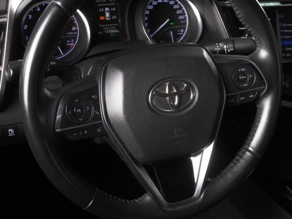 Toyota Camry VIII (XV70) с пробегом 2019 года, цена 2 059 000 рублей, 173960 км, седан, Автокод Объявления