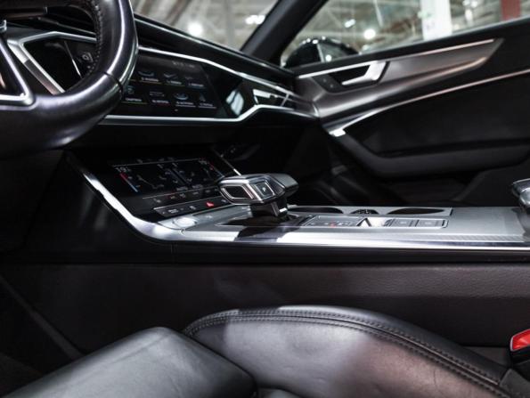 Audi A6 V (C8) с пробегом 2020 года, цена 4 178 068 рублей, 115458 км, универсал, Автокод Объявления