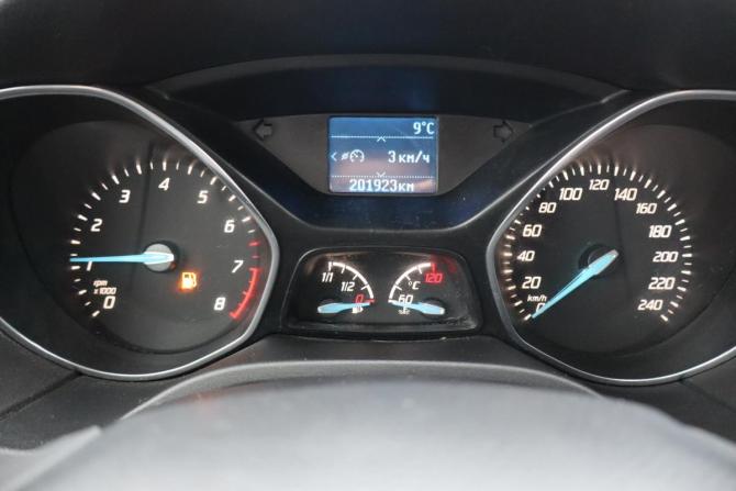 Ford Focus III с пробегом 2013 года, цена 529 000 рублей, 200000 км, седан, Автокод Объявления