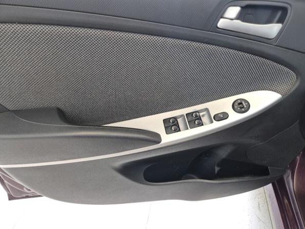 Hyundai Solaris I с пробегом 2013 года, цена 599 000 рублей, 147972 км, седан, Автокод Объявления