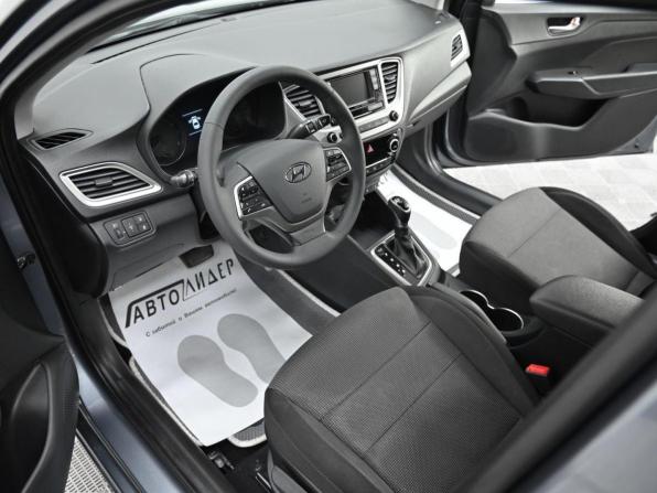 Hyundai Solaris II с пробегом 2019 года, цена 719 000 рублей, 77336 км, седан, Автокод Объявления