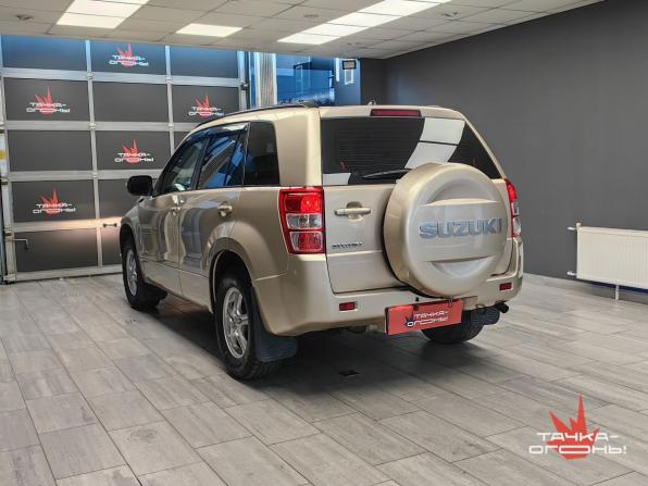 Suzuki Grand Vitara II Рестайлинг с пробегом 2010 года, цена 1 090 000 рублей, 135000 км, внедорожник, Автокод Объявления