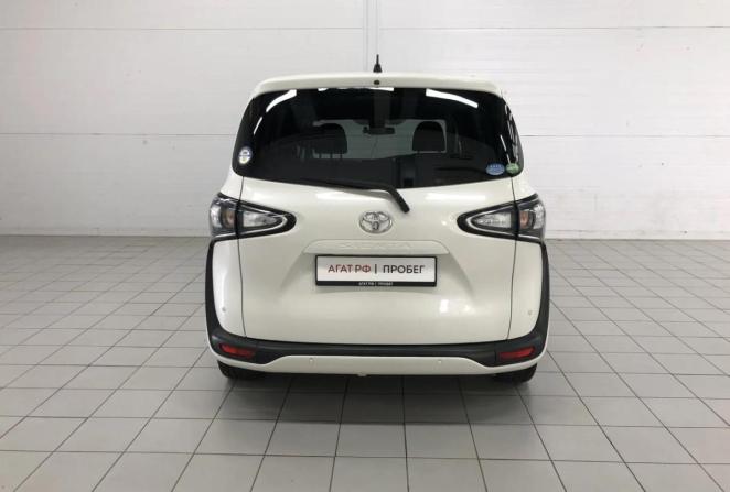 Toyota Sienta II Рестайлинг с пробегом 2019 года, цена 1 660 000 рублей, 68403 км, компактвэн, Автокод Объявления