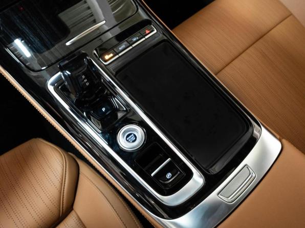 Geely Atlas II с пробегом 2025 года, цена 3 220 000 рублей, 79 км, внедорожник, Автокод Объявления