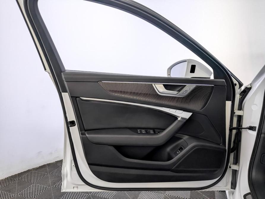 Audi A6 V (C8) Москва  - изображение 19