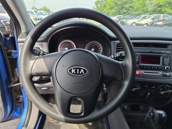 Kia Rio II Рестайлинг с пробегом 2010 года, цена 630 000 рублей, 214342 км, хэтчбек, Автокод Объявления