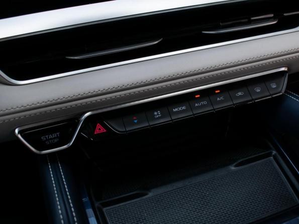 Geely Monjaro I с пробегом 2022 года, цена 3 180 000 рублей, 85136 км, внедорожник, Автокод Объявления