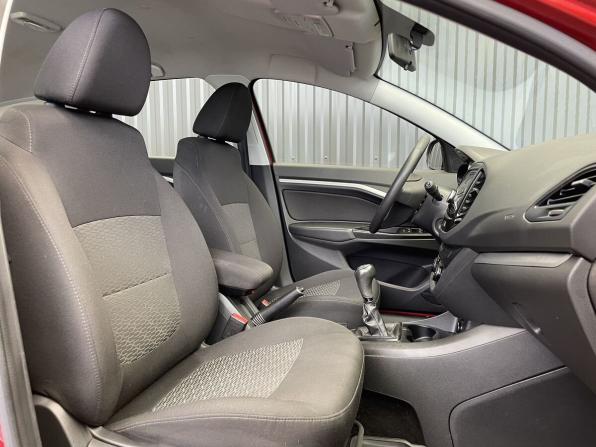 Lada (ВАЗ) Vesta I с пробегом 2019 года, цена 997 000 рублей, 105111 км, универсал, Автокод Объявления