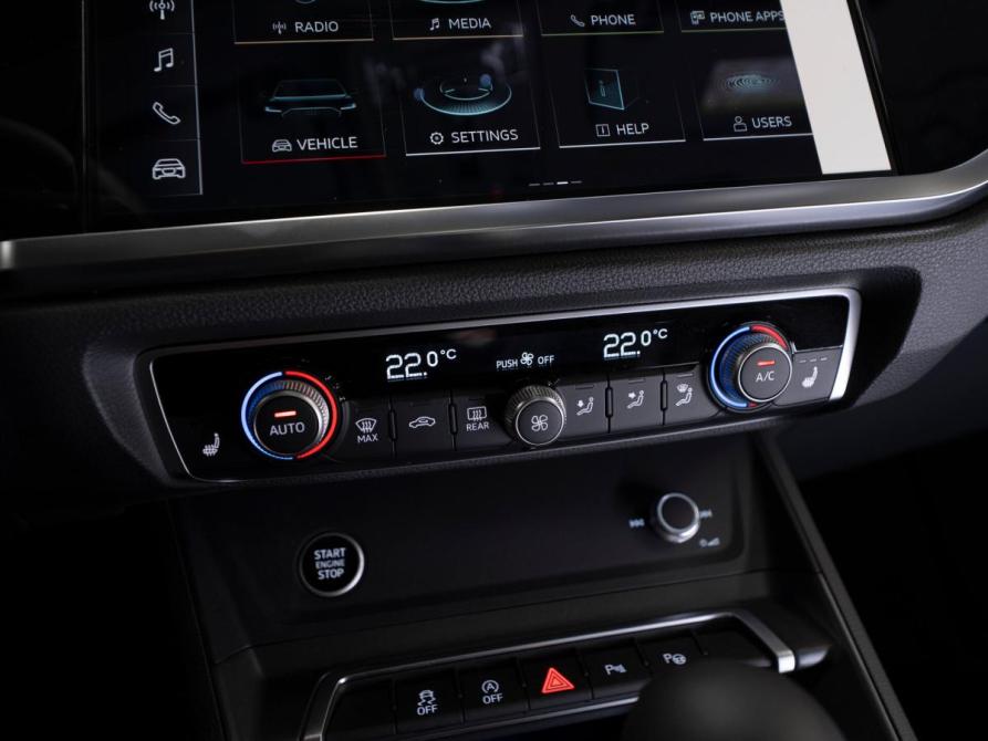 Audi Q3 II (F3) Москва  - изображение 16
