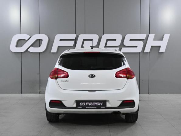 Kia Ceed II с пробегом 2015 года, цена 1 339 000 рублей, 141916 км, хэтчбек, Автокод Объявления
