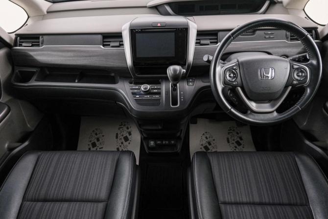 Honda Freed II с пробегом 2016 года, цена 1 479 000 рублей, 138000 км, компактвэн, Автокод Объявления