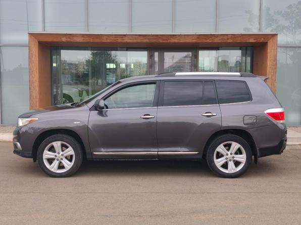 Toyota Highlander II (XU40) Рестайлинг с пробегом 2010 года, цена 1 890 000 рублей, 224194 км, внедорожник, Автокод Объявления