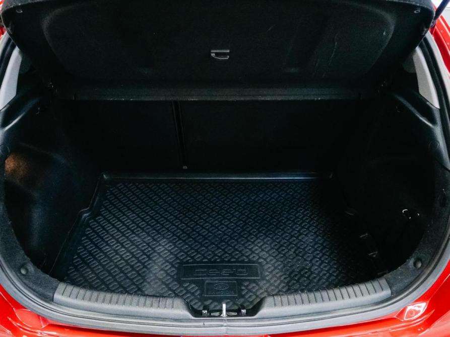 Kia Ceed II Рестайлинг Красноярск  - изображение 27