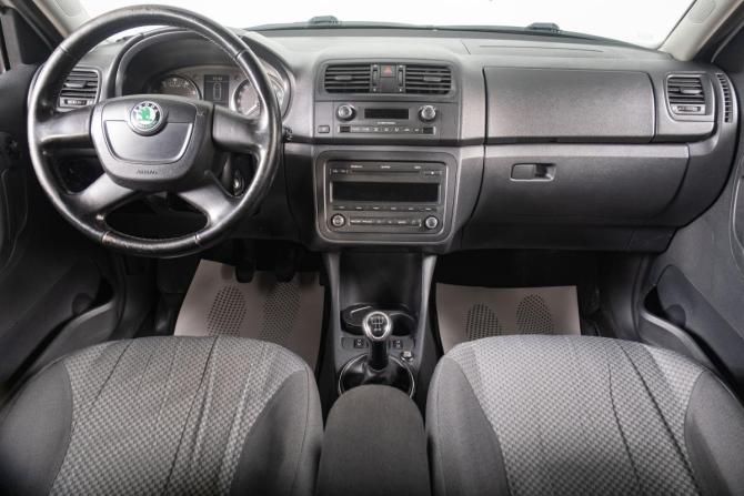 Skoda Fabia II Рестайлинг с пробегом 2011 года, цена 679 000 рублей, 156000 км, универсал, Автокод Объявления