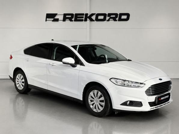 Ford Mondeo V с пробегом 2016 года, цена 1 399 000 рублей, 271239 км, седан, Автокод Объявления