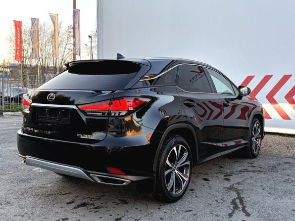 Lexus RX IV Рестайлинг с пробегом 2019 года, цена 5 100 000 рублей, 69059 км, внедорожник, Автокод Объявления