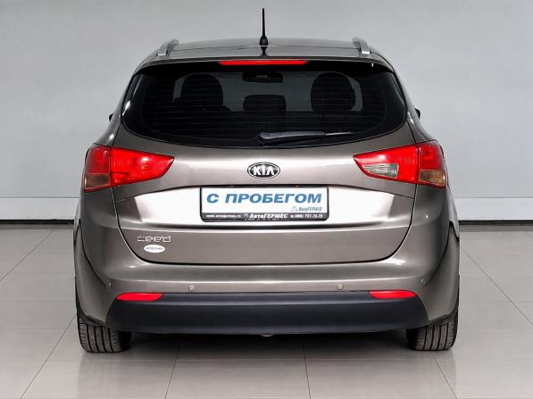 Kia Ceed II с пробегом 2014 года, цена 1 050 000 рублей, 81592 км, универсал, Автокод Объявления