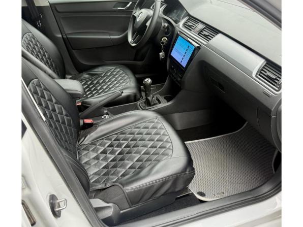 Skoda Rapid I с пробегом 2016 года, цена 860 000 рублей, 101634 км, лифтбек, Автокод Объявления