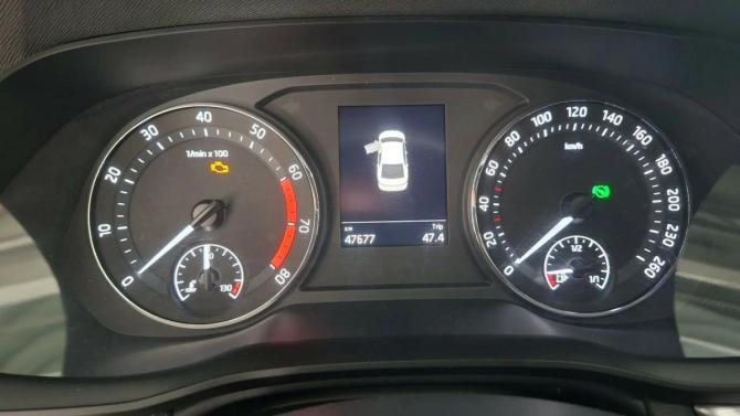 Skoda Octavia IV (A8) с пробегом 2021 года, цена 2 350 000 рублей, 47600 км, лифтбек, Автокод Объявления