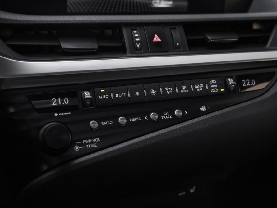 Lexus ES VII Санкт-Петербург  - изображение 23