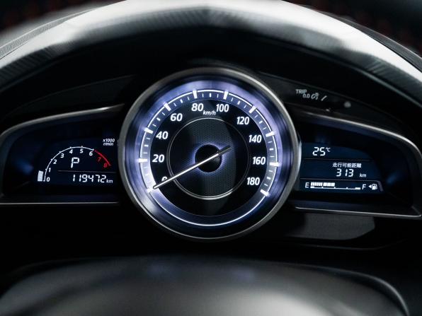 Mazda Axela III с пробегом 2015 года, цена 1 190 300 рублей, 119472 км, хэтчбек, Автокод Объявления