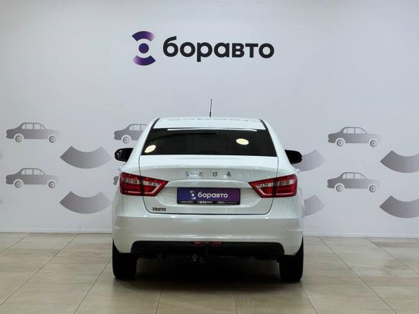 Lada (ВАЗ) Vesta I с пробегом 2021 года, цена 1 100 000 рублей, 83771 км, седан, Автокод Объявления