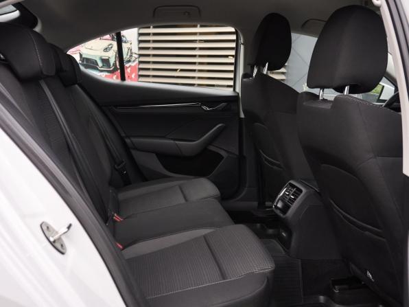 Skoda Octavia IV (A8) с пробегом 2021 года, цена 2 523 000 рублей, 86228 км, лифтбек, Автокод Объявления