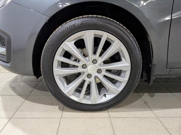Lada (ВАЗ) Vesta I Рестайлинг (NG) с пробегом 2024 года, цена 1 360 000 рублей, 28501 км, седан, Автокод Объявления