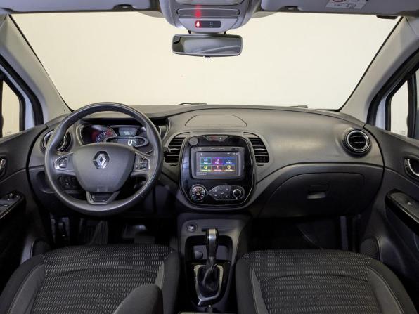 Renault Kaptur I с пробегом 2017 года, цена 1 345 000 рублей, 120482 км, внедорожник, Автокод Объявления