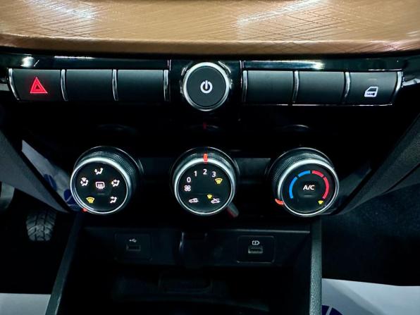 Lada (ВАЗ) Vesta I Рестайлинг (NG) с пробегом 2023 года, цена 1 365 000 рублей, 34155 км, седан, Автокод Объявления