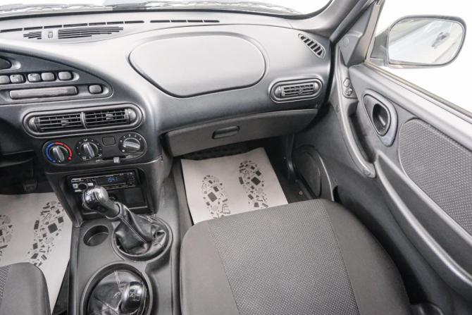 Chevrolet Niva I Рестайлинг с пробегом 2011 года, цена 849 000 рублей, 50000 км, внедорожник, Автокод Объявления