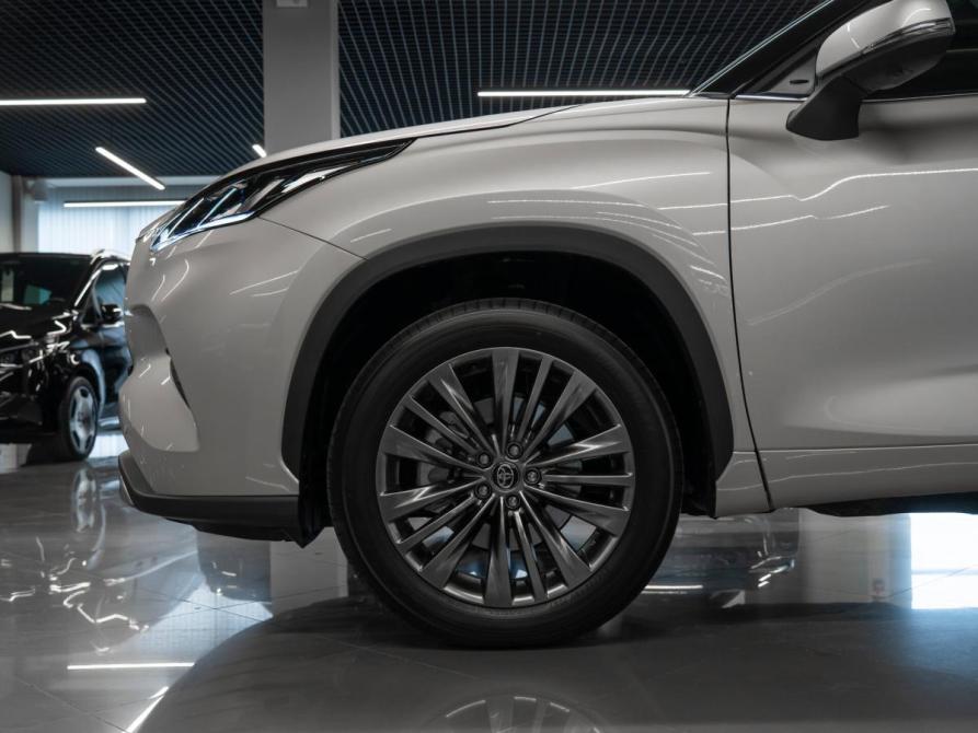 Toyota Highlander IV (XU70) Москва  - изображение 30