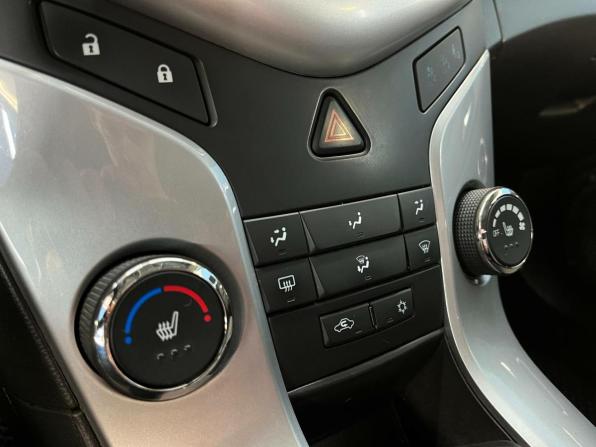 Chevrolet Cruze I Рестайлинг с пробегом 2013 года, цена 594 880 рублей, 252343 км, седан, Автокод Объявления