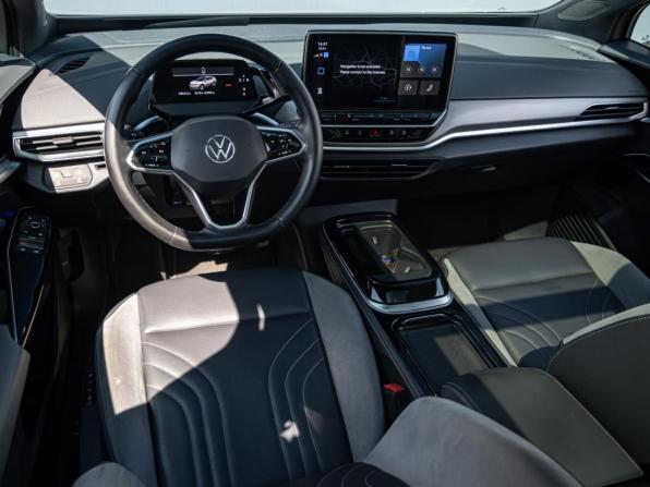 Volkswagen ID.4 с пробегом 2022 года, цена 3 840 000 рублей, 49612 км, внедорожник, Автокод Объявления