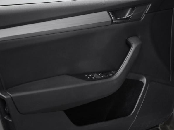 Skoda Superb III с пробегом 2018 года, цена 2 049 000 рублей, 59890 км, лифтбек, Автокод Объявления