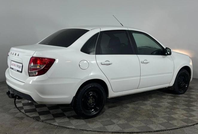 Lada (ВАЗ) Granta I Рестайлинг с пробегом 2023 года, цена 770 000 рублей, 34355 км, лифтбек, Автокод Объявления