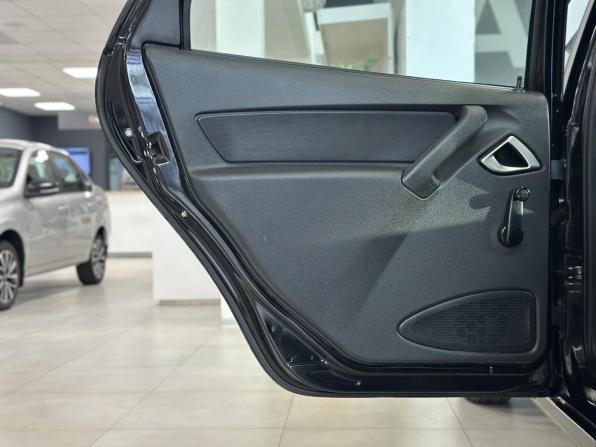 Lada (ВАЗ) Granta I Рестайлинг с пробегом 2023 года, цена 780 000 рублей, 28000 км, седан, Автокод Объявления