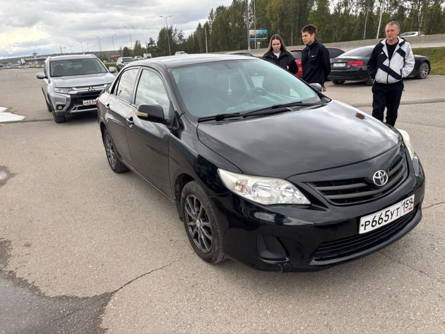 Toyota Corolla X (E140 E150) Рестайлинг Пермь  - изображение 1
