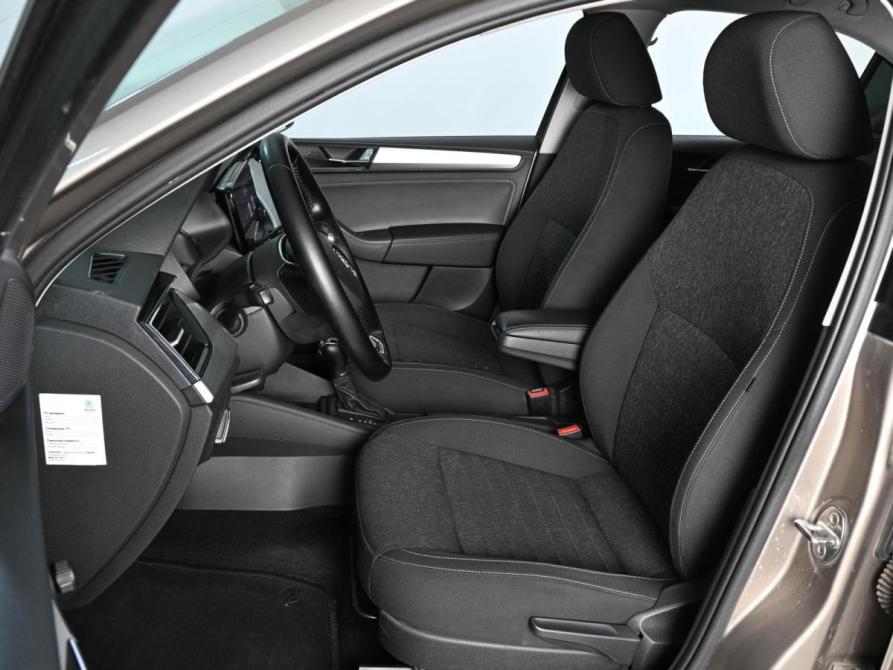 Skoda Rapid I Рестайлинг Ростов-на-Дону  - изображение 10