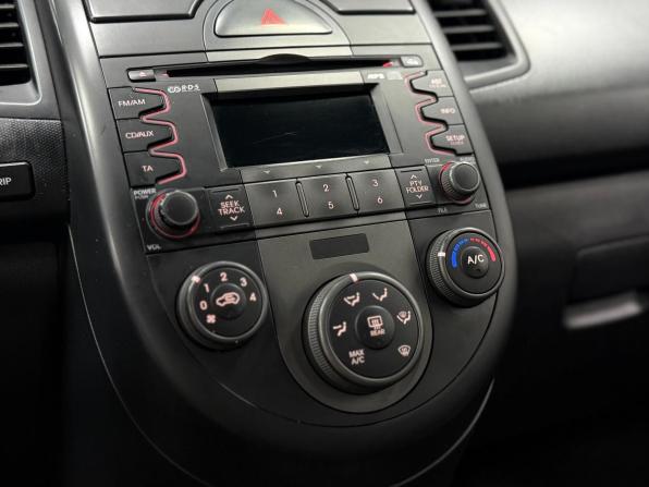 Kia Soul I с пробегом 2011 года, цена 740 000 рублей, 208000 км, хэтчбек, Автокод Объявления