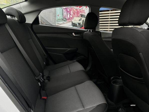 Hyundai Solaris II с пробегом 2019 года, цена 1 499 500 рублей, 76101 км, седан, Автокод Объявления