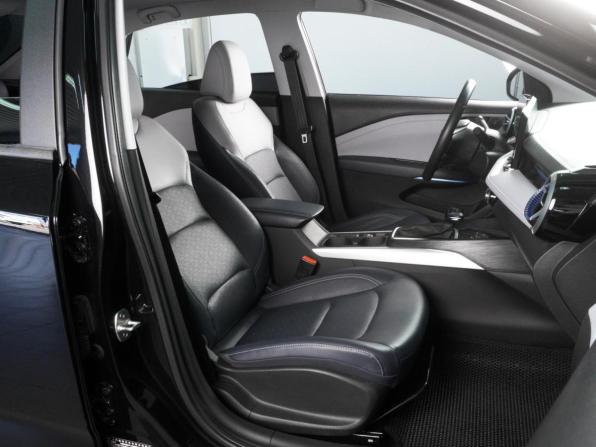 Chevrolet Monza II Рестайлинг с пробегом 2023 года, цена 1 629 000 рублей, 37171 км, седан, Автокод Объявления