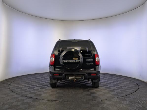 Chevrolet Niva I Рестайлинг с пробегом 2018 года, цена 720 000 рублей, 117027 км, внедорожник, Автокод Объявления