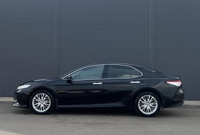Toyota Camry VIII (XV70) Рестайлинг с пробегом 2020 года, цена 2 925 000 рублей, 120746 км, седан, Автокод Объявления