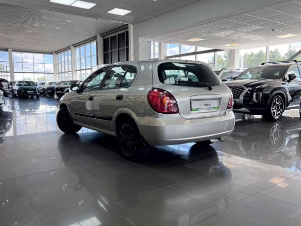 Nissan Almera II (N16) Рестайлинг с пробегом 2005 года, цена 375 000 рублей, 178569 км, хэтчбек, Автокод Объявления