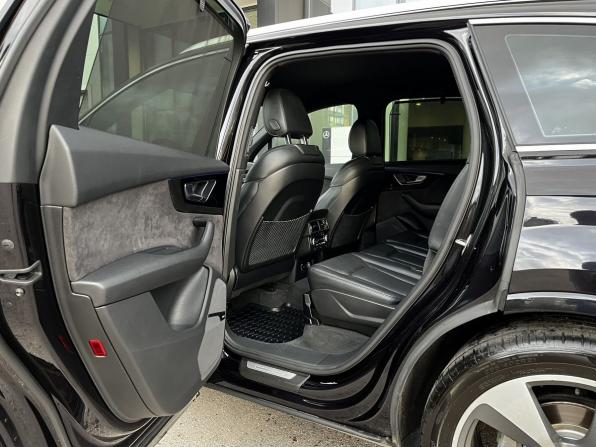 Audi Q7 II (4M) с пробегом 2018 года, цена 4 490 000 рублей, 155768 км, внедорожник, Автокод Объявления