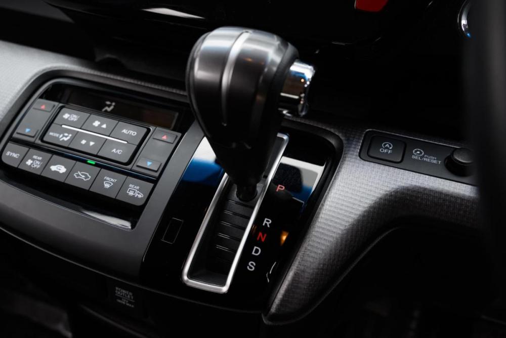 Honda Stepwgn V Рестайлинг Ульяновск  - изображение 17
